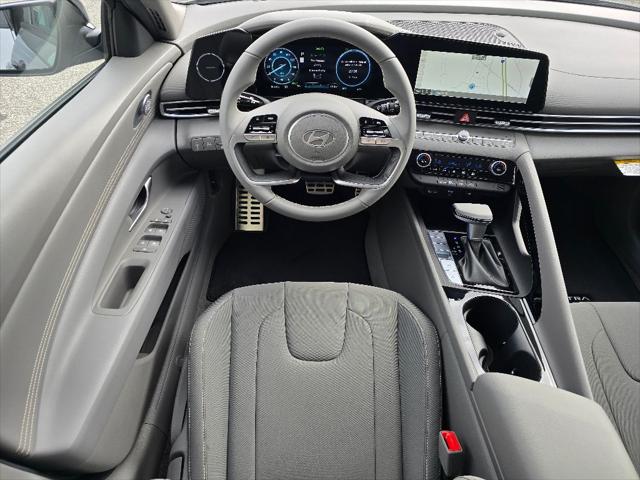 2025 Hyundai Elantra Hybrid SEL Sport