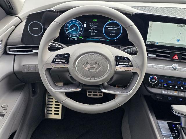 2025 Hyundai Elantra Hybrid SEL Sport