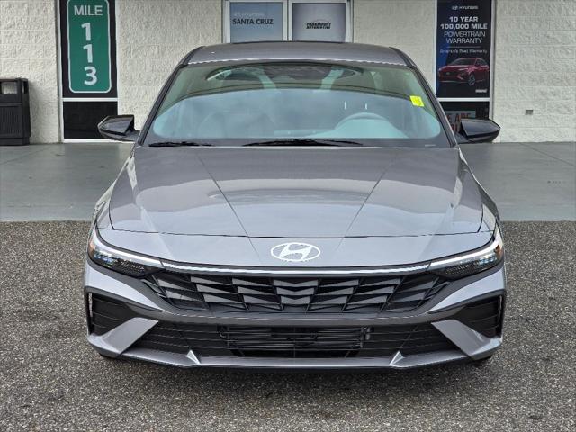 2025 Hyundai Elantra Hybrid SEL Sport