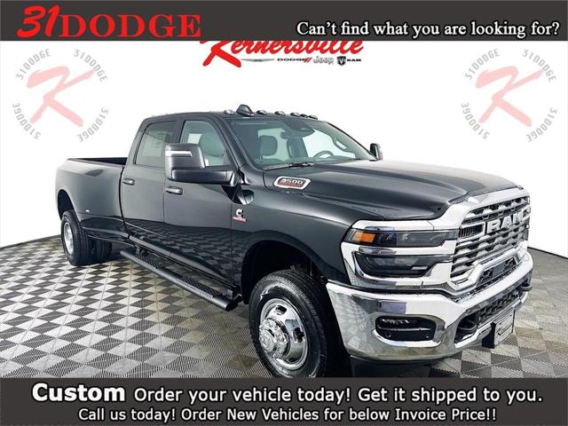 2026 RAM Ram 3500 RAM 3500 TRADESMAN CREW CAB 4X4 8 BOX