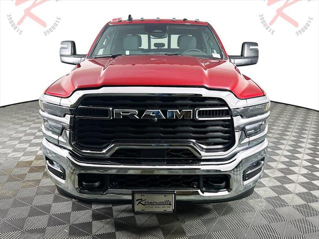 2026 RAM Ram 3500 RAM 3500 TRADESMAN CREW CAB 4X4 8 BOX