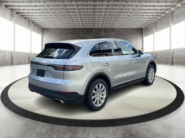 2023 Porsche Cayenne E Hybrid AWD 4dr SUV