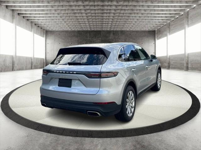 2023 Porsche Cayenne E Hybrid AWD 4dr SUV