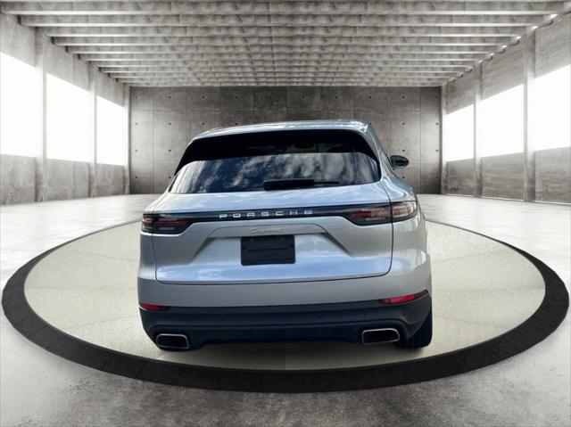 2023 Porsche Cayenne E Hybrid AWD 4dr SUV