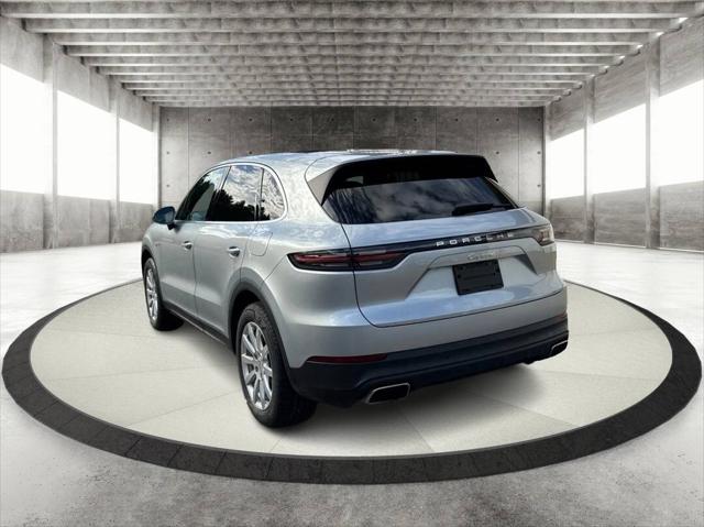 2023 Porsche Cayenne E Hybrid AWD 4dr SUV