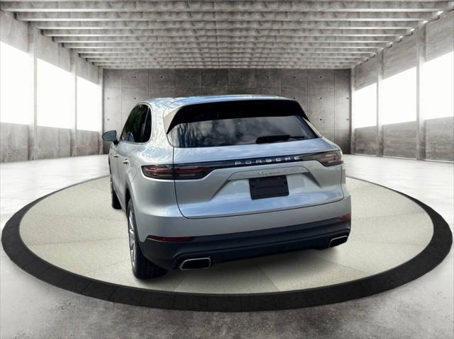 2023 Porsche Cayenne E Hybrid AWD 4dr SUV