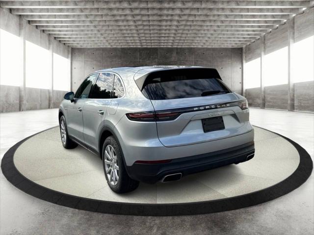 2023 Porsche Cayenne E Hybrid AWD 4dr SUV