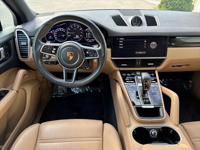 2023 Porsche Cayenne E Hybrid AWD 4dr SUV