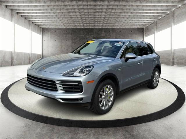 2023 Porsche Cayenne E Hybrid AWD 4dr SUV