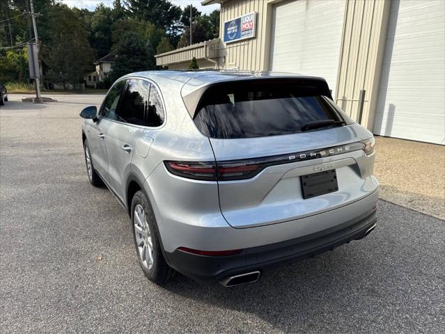 2023 Porsche Cayenne E Hybrid AWD 4dr SUV