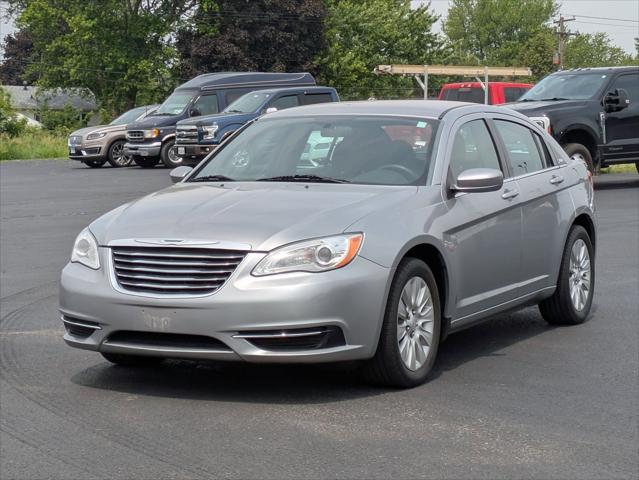 2014 Chrysler 200 LX