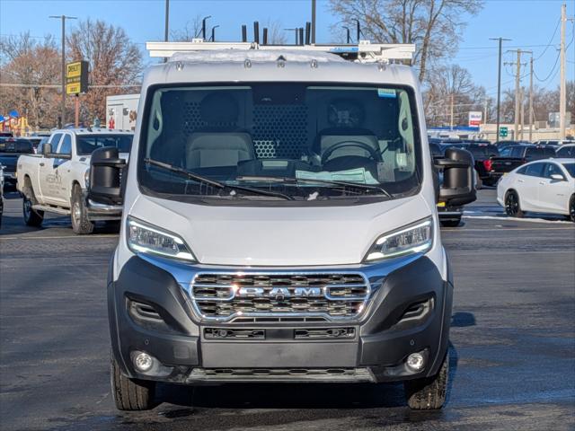 2025 RAM ProMaster 2500 Cargo Van SLT Low Roof 136 WB