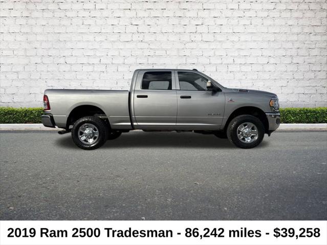 2019 RAM 2500 Tradesman Crew Cab 4x4 64 Box 2019 RAM 2500 Tradesman Crew Cab 4x4 64 Box