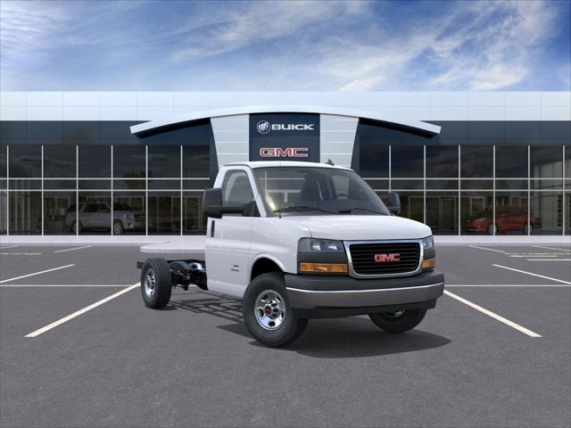 2025 GMC Savana Cutaway Work Van for sale in Olathe, KS
