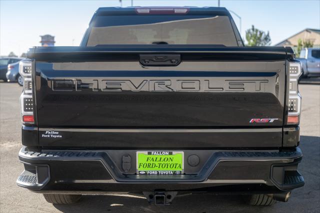 2022 Chevrolet Silverado 1500 4WD Crew Cab Short Bed RST