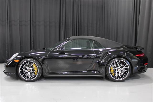 2015 Porsche 911 Turbo S