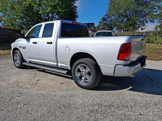 2018 RAM 1500 Express Quad Cab 4x4 64 Box