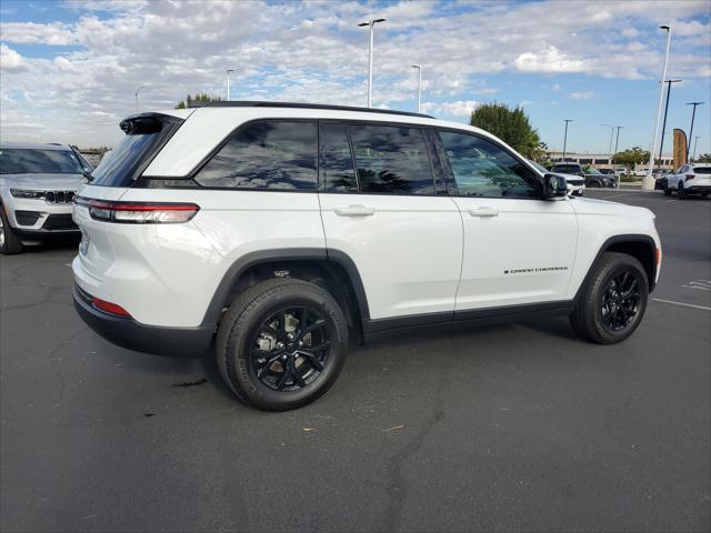 2024 Jeep Grand Cherokee Altitude 4x2