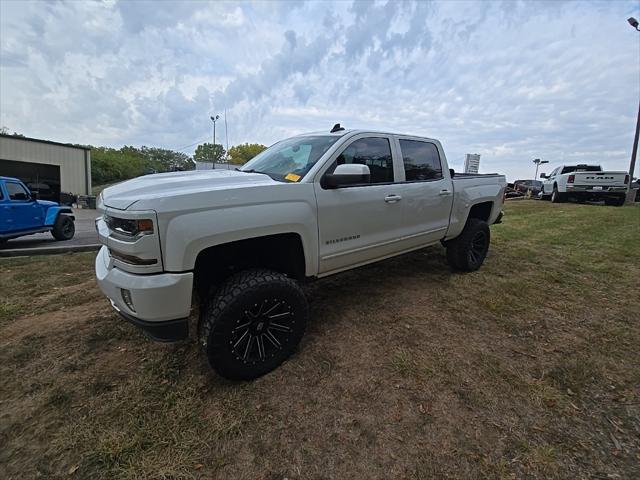 2017 Chevrolet Silverado 1500 2LT