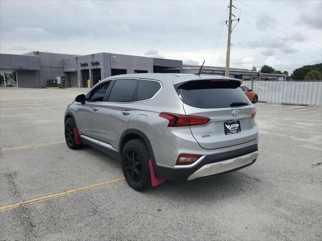 2020 Hyundai Santa Fe SE