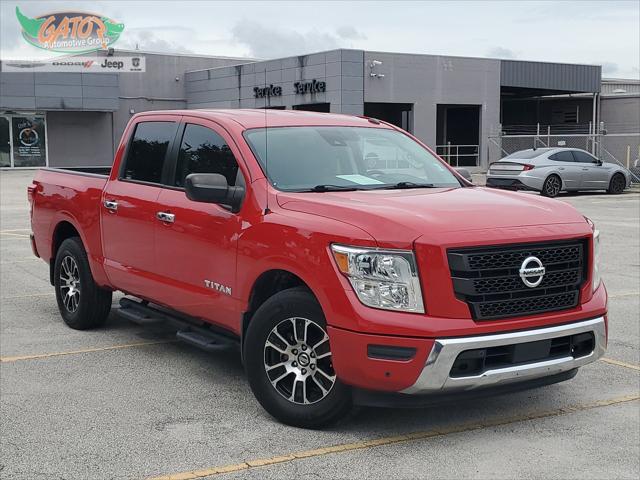 2021 Nissan TITAN Crew Cab SV 4x2