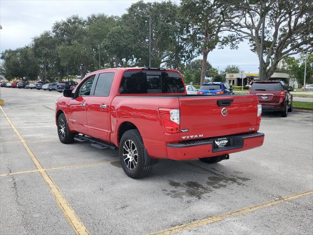 2021 Nissan TITAN Crew Cab SV 4x2
