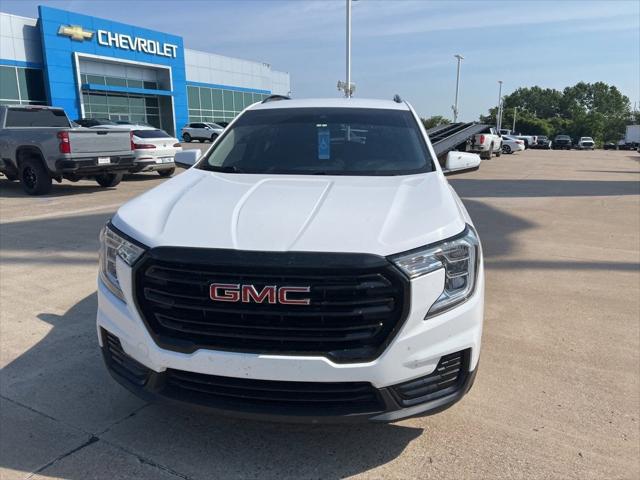 2022 GMC Terrain FWD SLE 2022 GMC Terrain FWD SLE