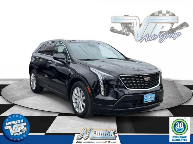 2022 Cadillac XT4 AWD Luxury