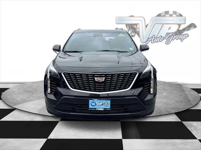 2022 Cadillac XT4 AWD Luxury