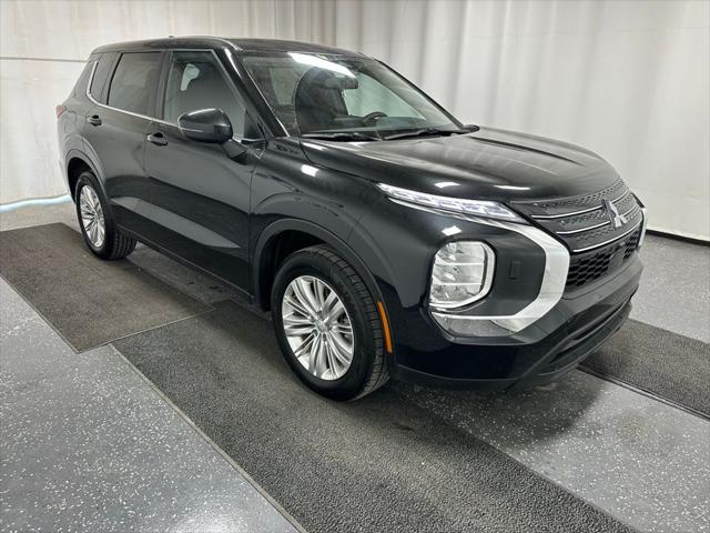 2024 Mitsubishi Outlander ES 2.5 S-AWC 2024 Mitsubishi Outlander ES 2.5 S-AWC