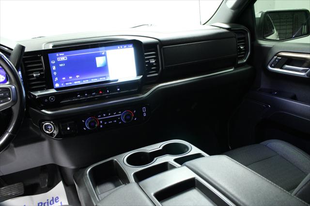 2023 Chevrolet Silverado 1500 4WD Crew Cab Standard Bed LT