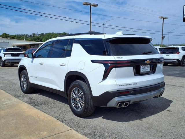 2025 Chevrolet Traverse AWD LT