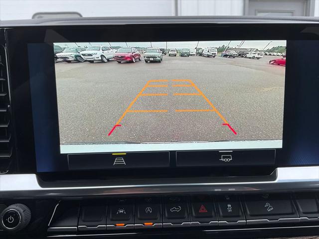 2026 Chevrolet Silverado 1500 4WD Crew Cab Standard Bed LT