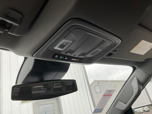 2026 Chevrolet Silverado 1500 4WD Crew Cab Standard Bed LT