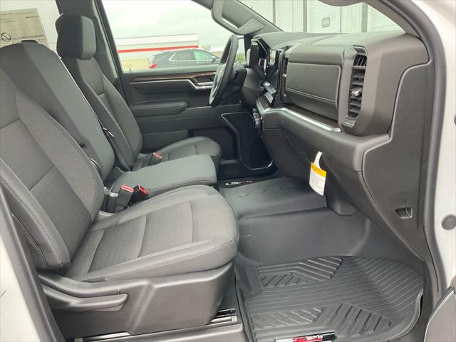 2026 Chevrolet Silverado 1500 4WD Crew Cab Standard Bed LT