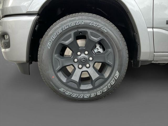 2026 Ram 1500 Big Horn Crew Cab 4x4 57 Box