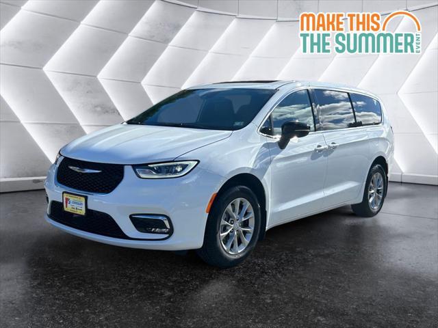 2026 Chrysler Pacifica Select for sale in Saint Johnsbury, VT