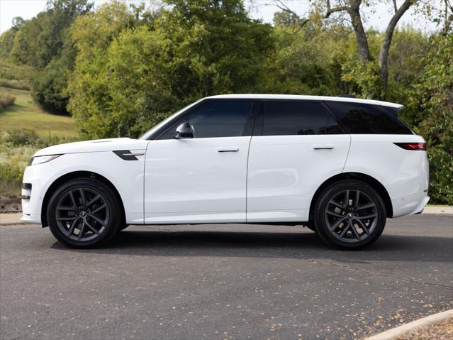 2023 Land Rover Range Rover Sport SE photo 4