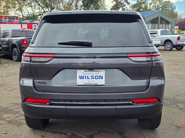 2025 Jeep Grand Cherokee Altitude X 4x4