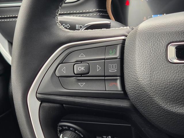 2025 Jeep Grand Cherokee Altitude X 4x4