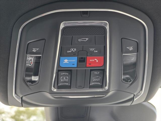 2025 Jeep Grand Cherokee Altitude X 4x4
