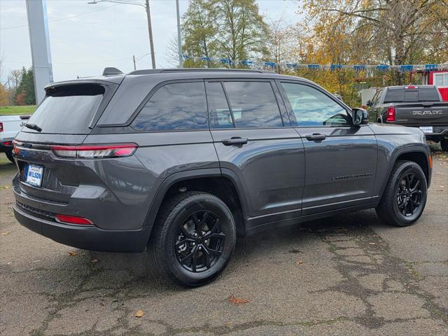 2025 Jeep Grand Cherokee Altitude X 4x4