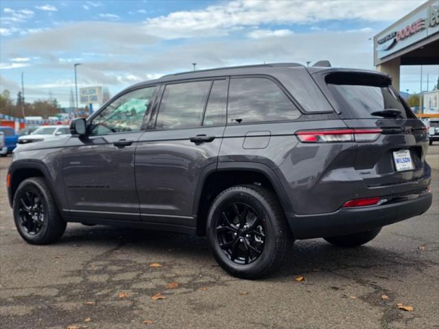2025 Jeep Grand Cherokee Altitude X 4x4
