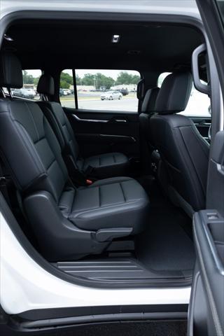 2026 GMC Acadia Elevation FWD