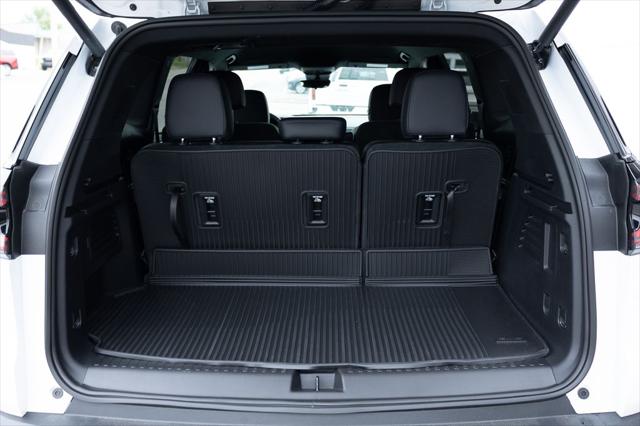 2026 GMC Acadia Elevation FWD