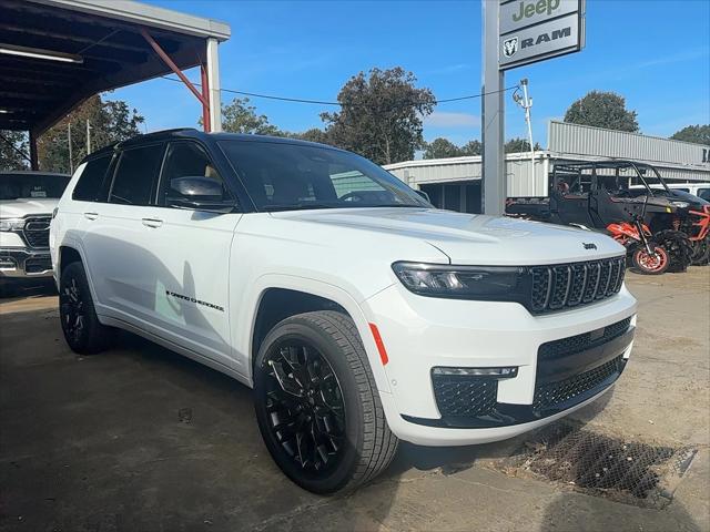 2025 Jeep Grand Cherokee GRAND CHEROKEE L SUMMIT 4X4 2025 Jeep Grand Cherokee GRAND CHEROKEE L SUMMIT 4X4