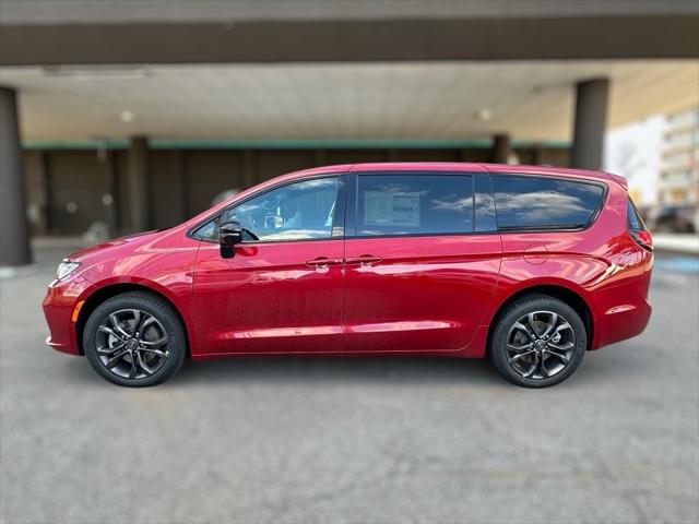 2026 Chrysler Pacifica PACIFICA SELECT AWD 2026 Chrysler Pacifica PACIFICA SELECT AWD