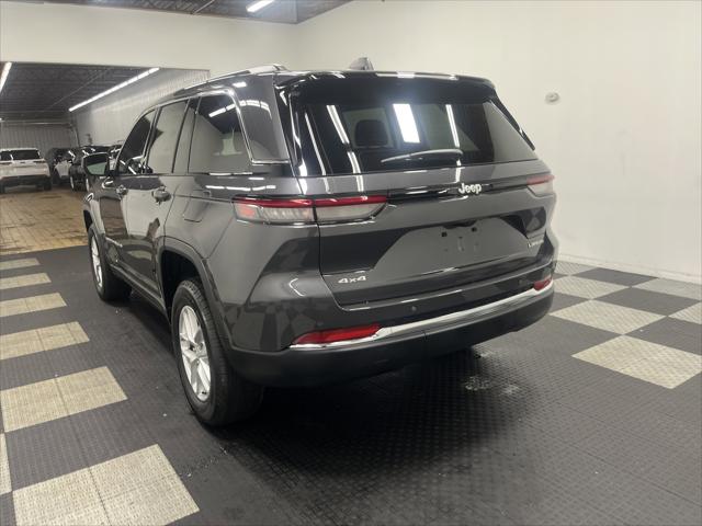 2025 Jeep Grand Cherokee GRAND CHEROKEE LAREDO X 4X4 2025 Jeep Grand Cherokee GRAND CHEROKEE LAREDO X 4X4