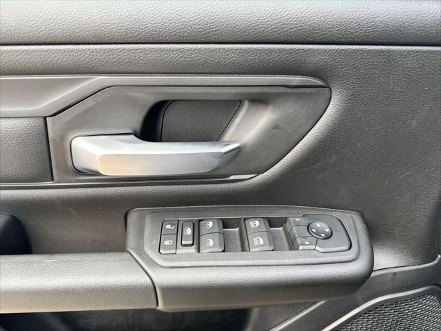 2025 Ram 1500 Tradesman Crew Cab 4x2 5'7" Box