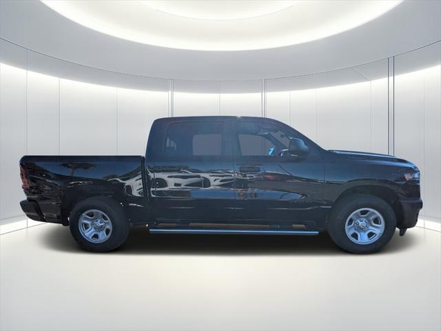2025 RAM Ram 1500 RAM 1500 TRADESMAN CREW CAB 4X2 57 BOX 2025 RAM Ram 1500 RAM 1500 TRADESMAN CREW CAB 4X2 57 BOX